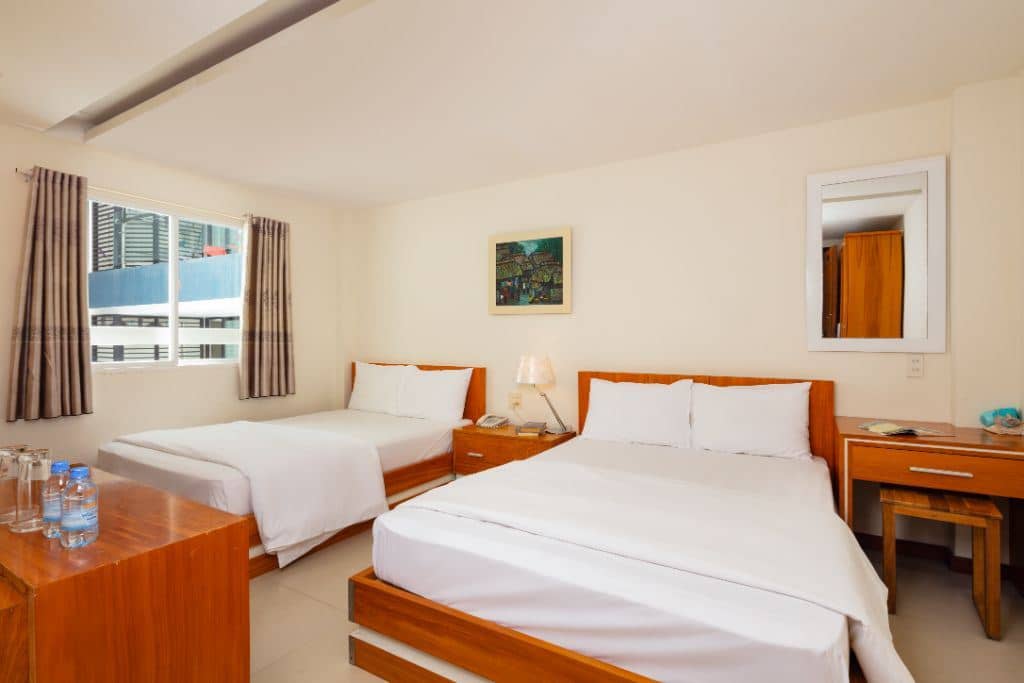 rooms-superior-room
