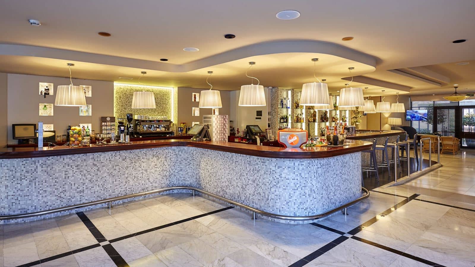bars-lobby-bar