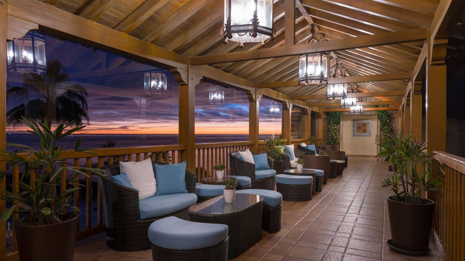 restaurants-lobby-bar