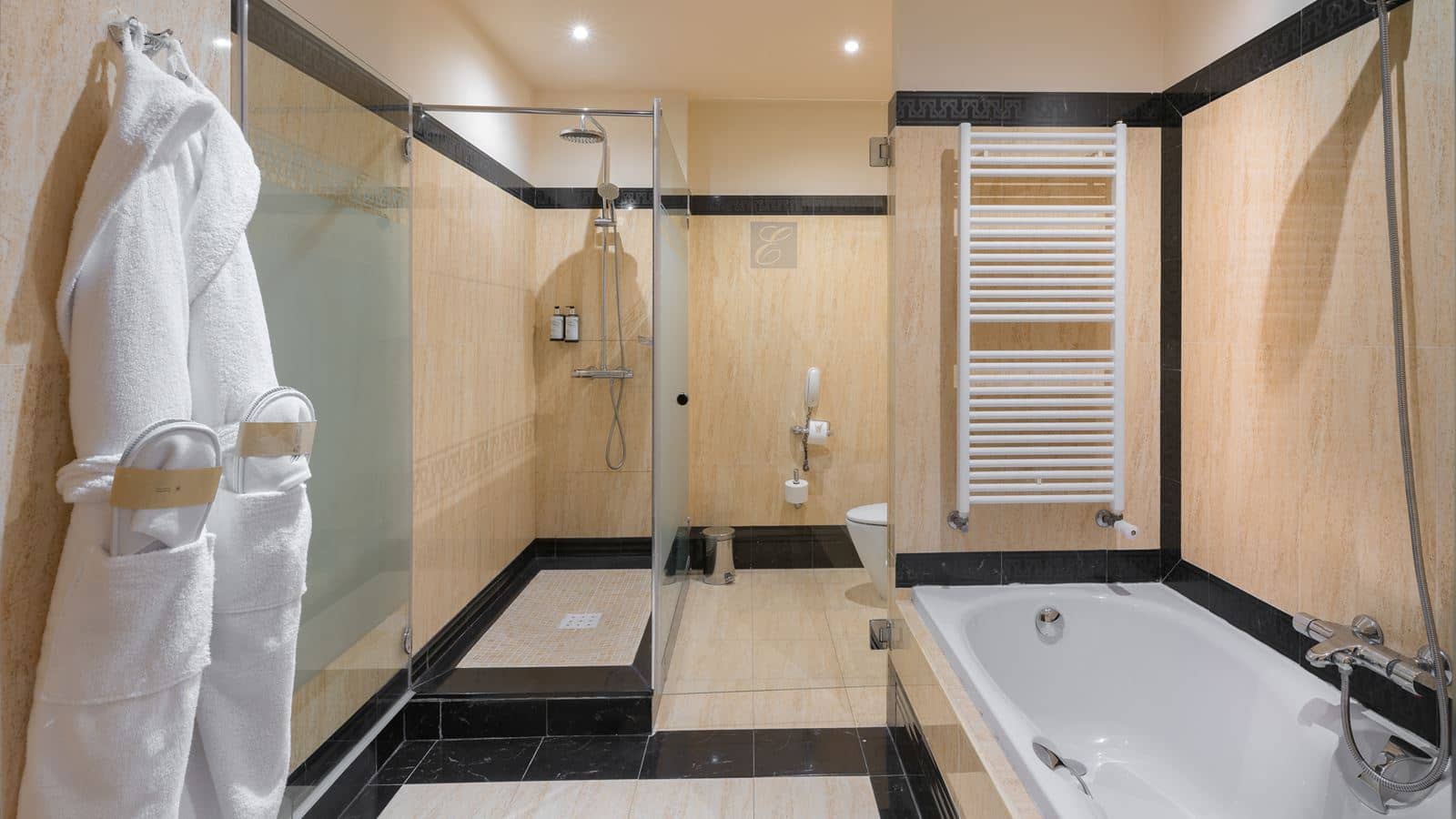 rooms-junior-suite-family-premium-sea-view-balcony-or-terrace