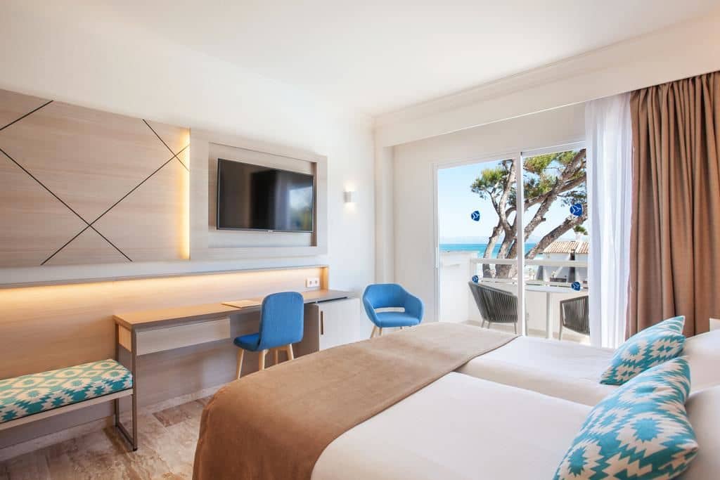 rooms-double-side-sea-view-balcony