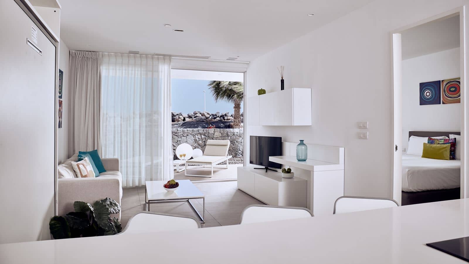 rooms-1-bedroom-suite-divinity-eden