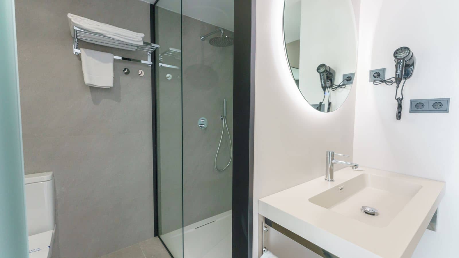 rooms-comfort-room