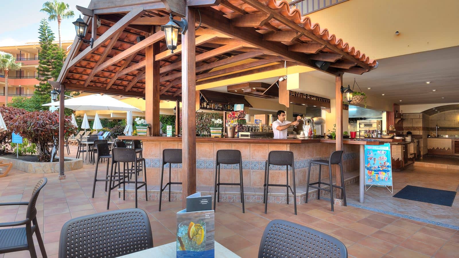bars-pool-bar