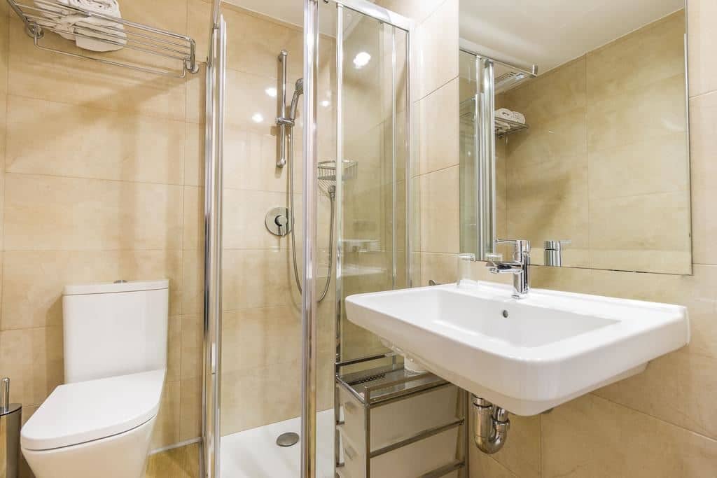 rooms-standard-room-poolview-balcony-or-terrace