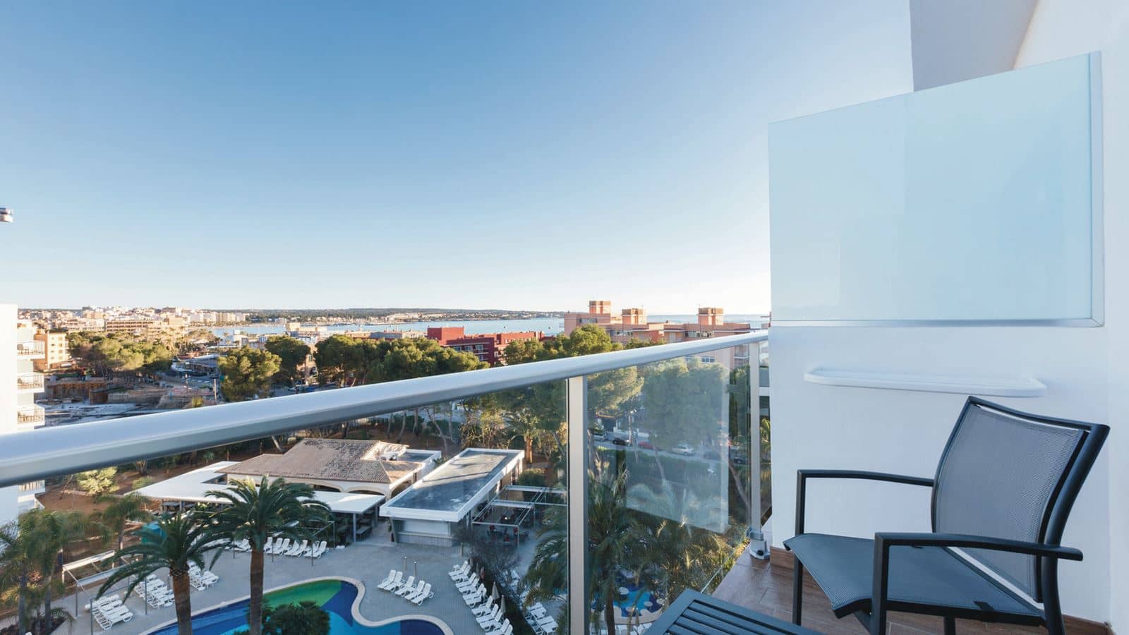 rooms-double-room-balcony-or-terrace
