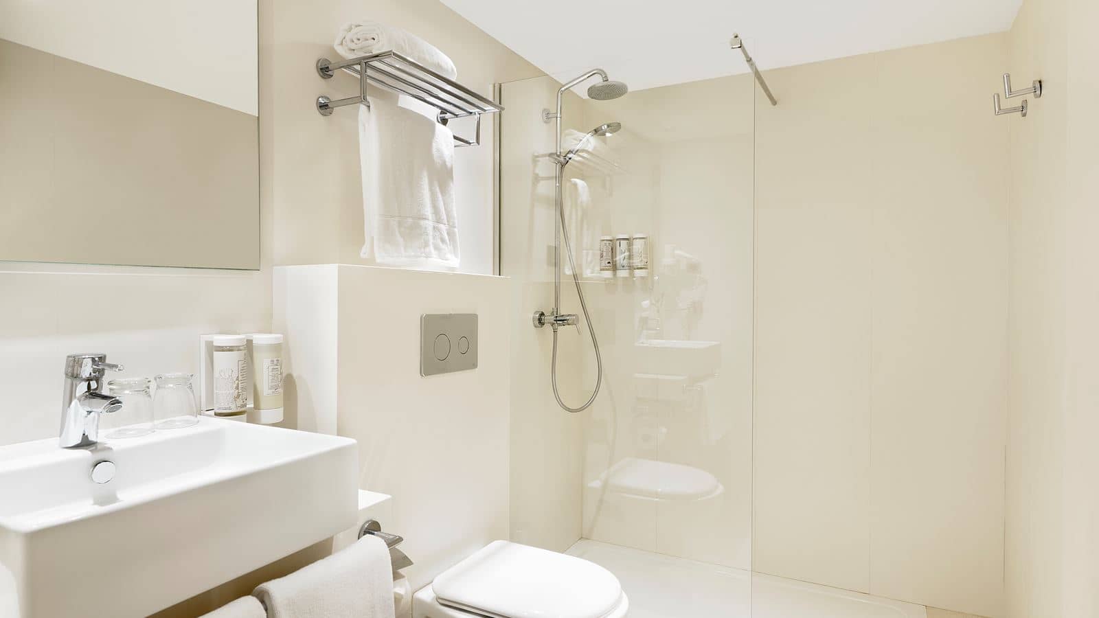 rooms-family-kids-free