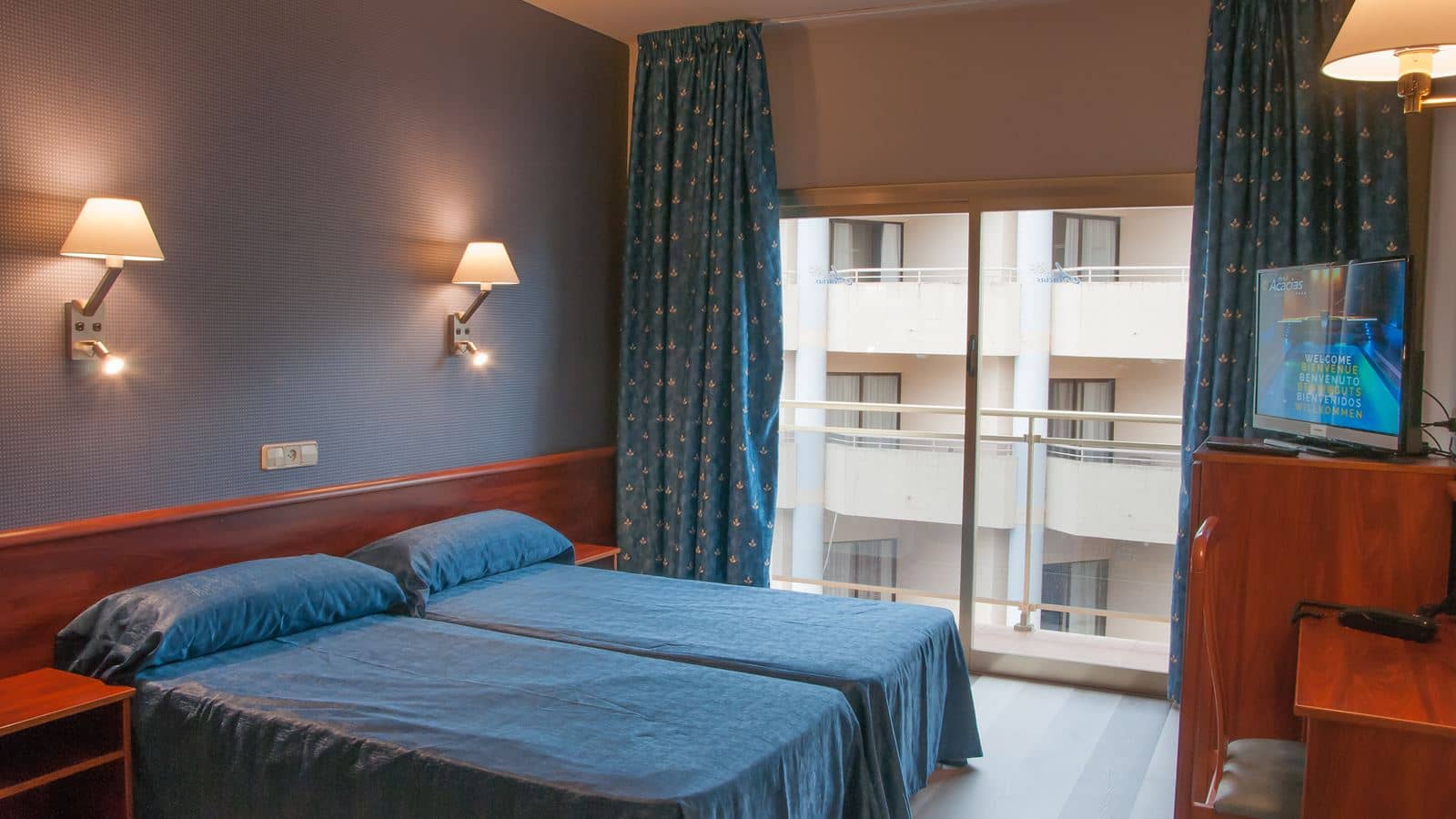 rooms-standard-room