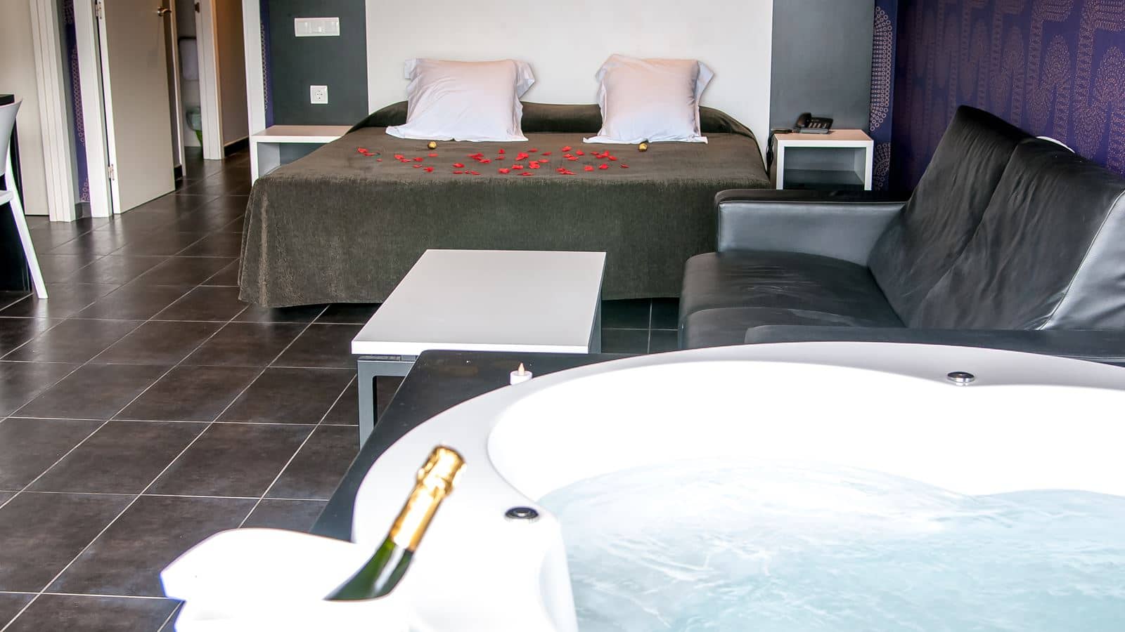 rooms-suite