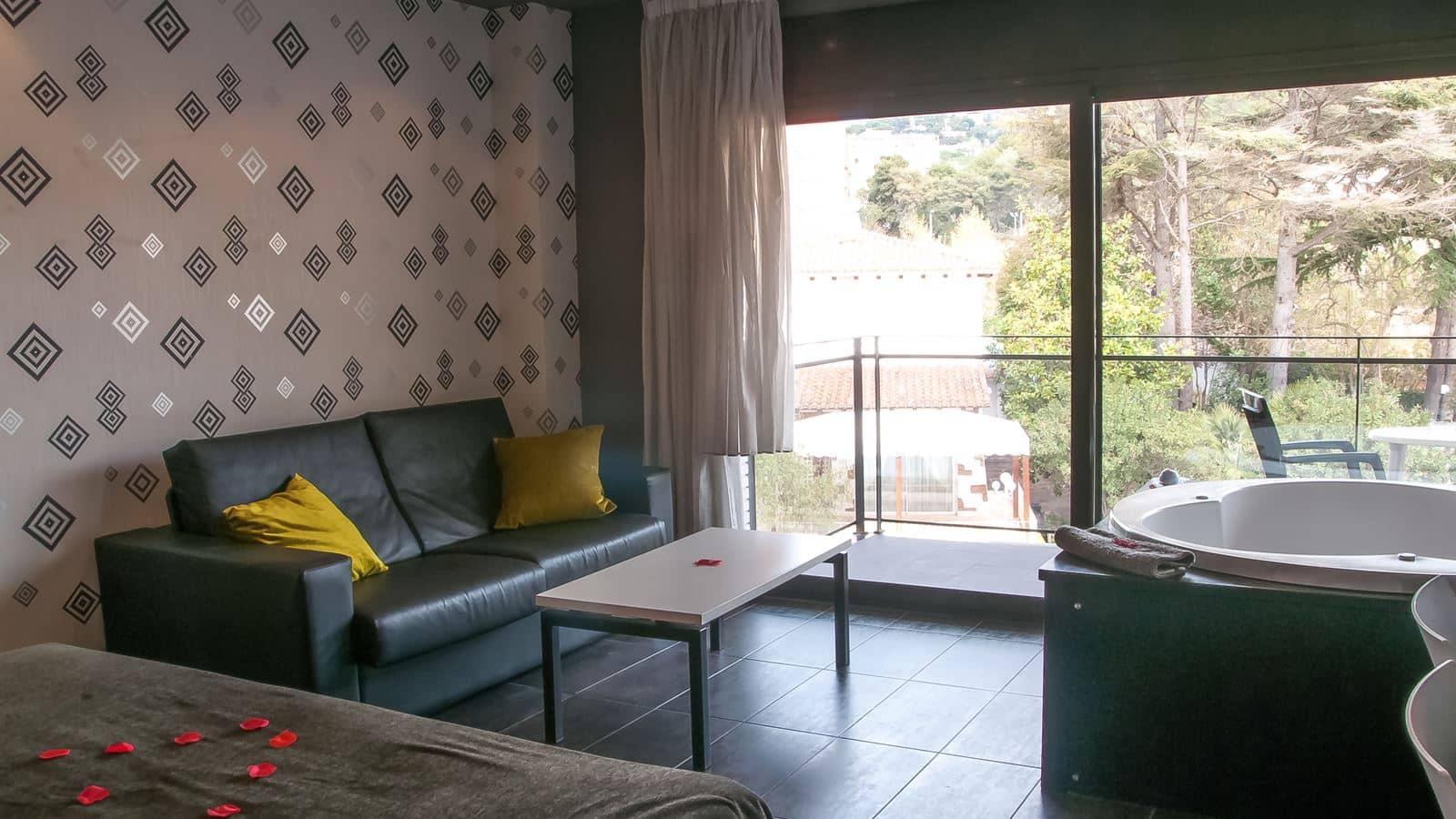 rooms-suite