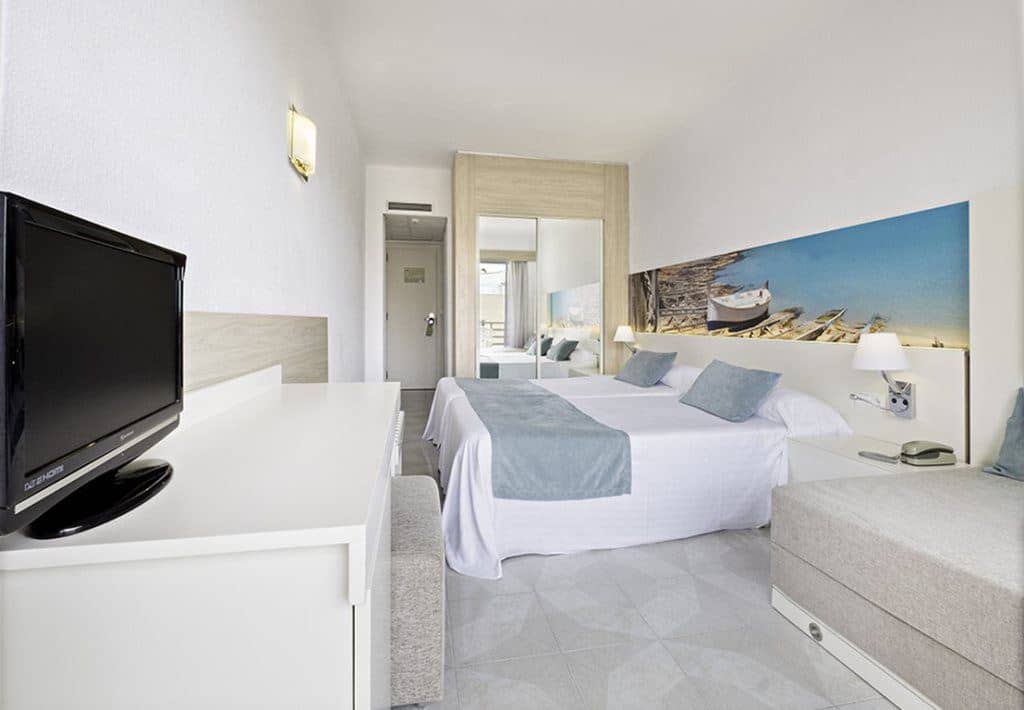 rooms-double-premium-room-seaview-balcony-or-terrace