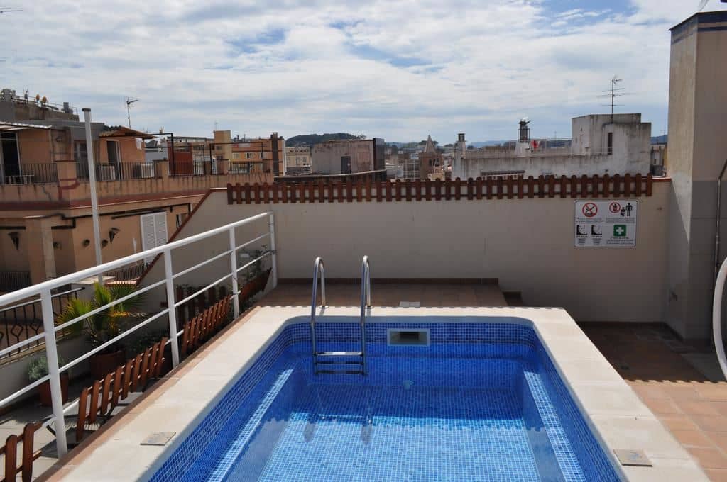 pools-outdoor-pool