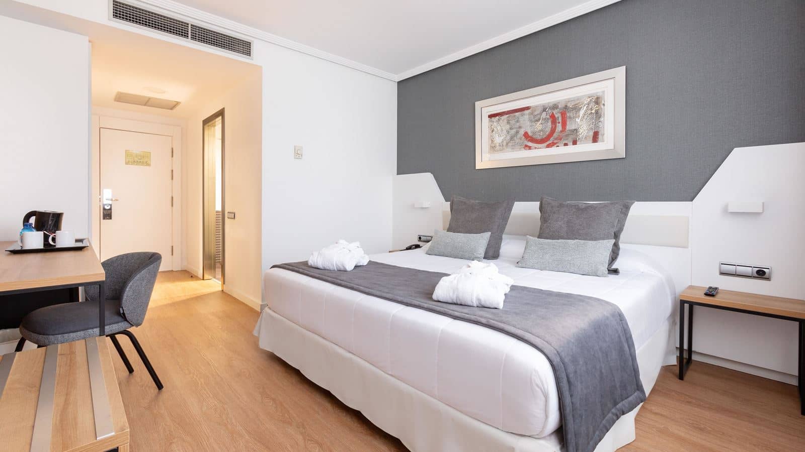 rooms-executive-room