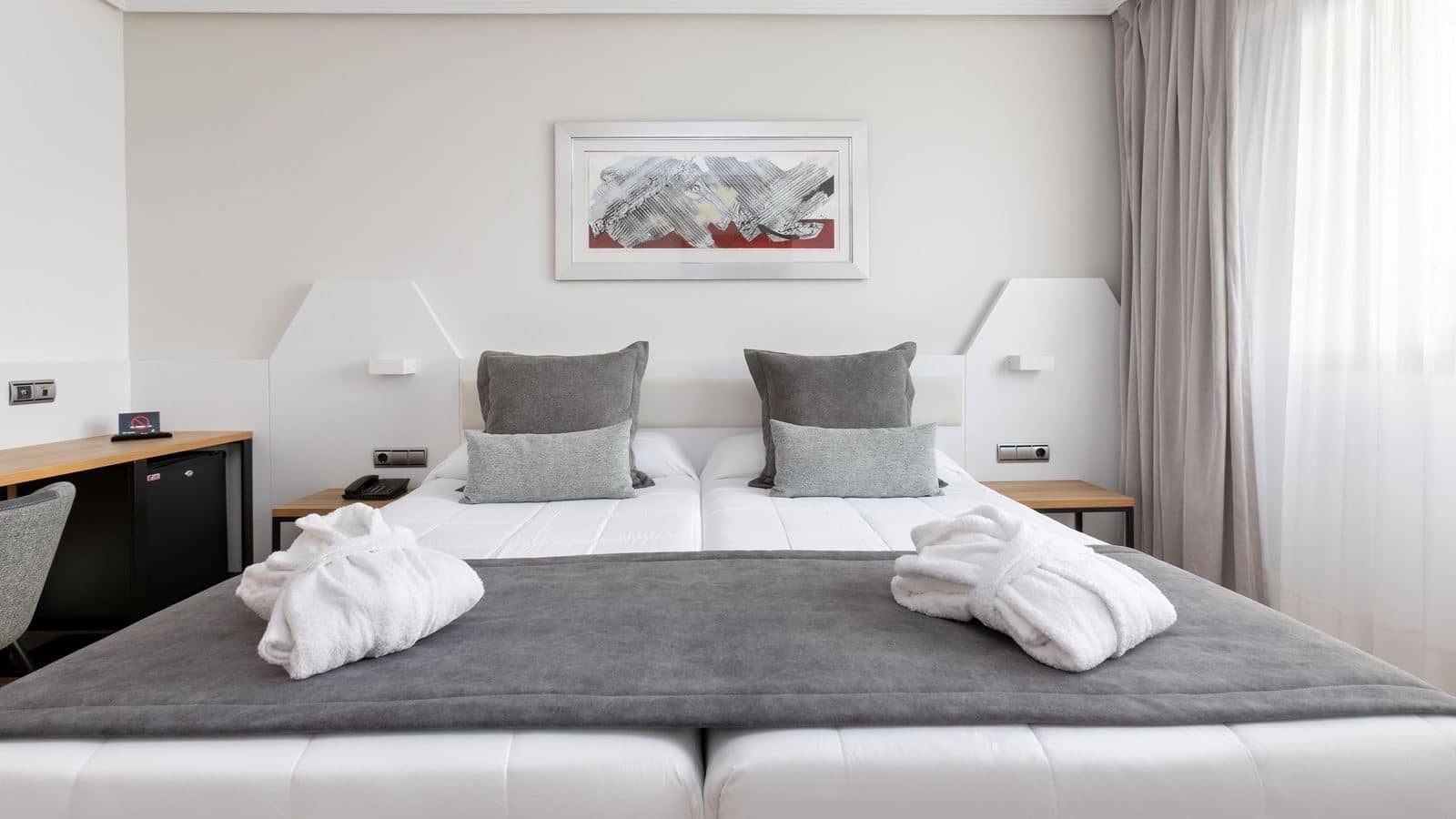 rooms-executive-room