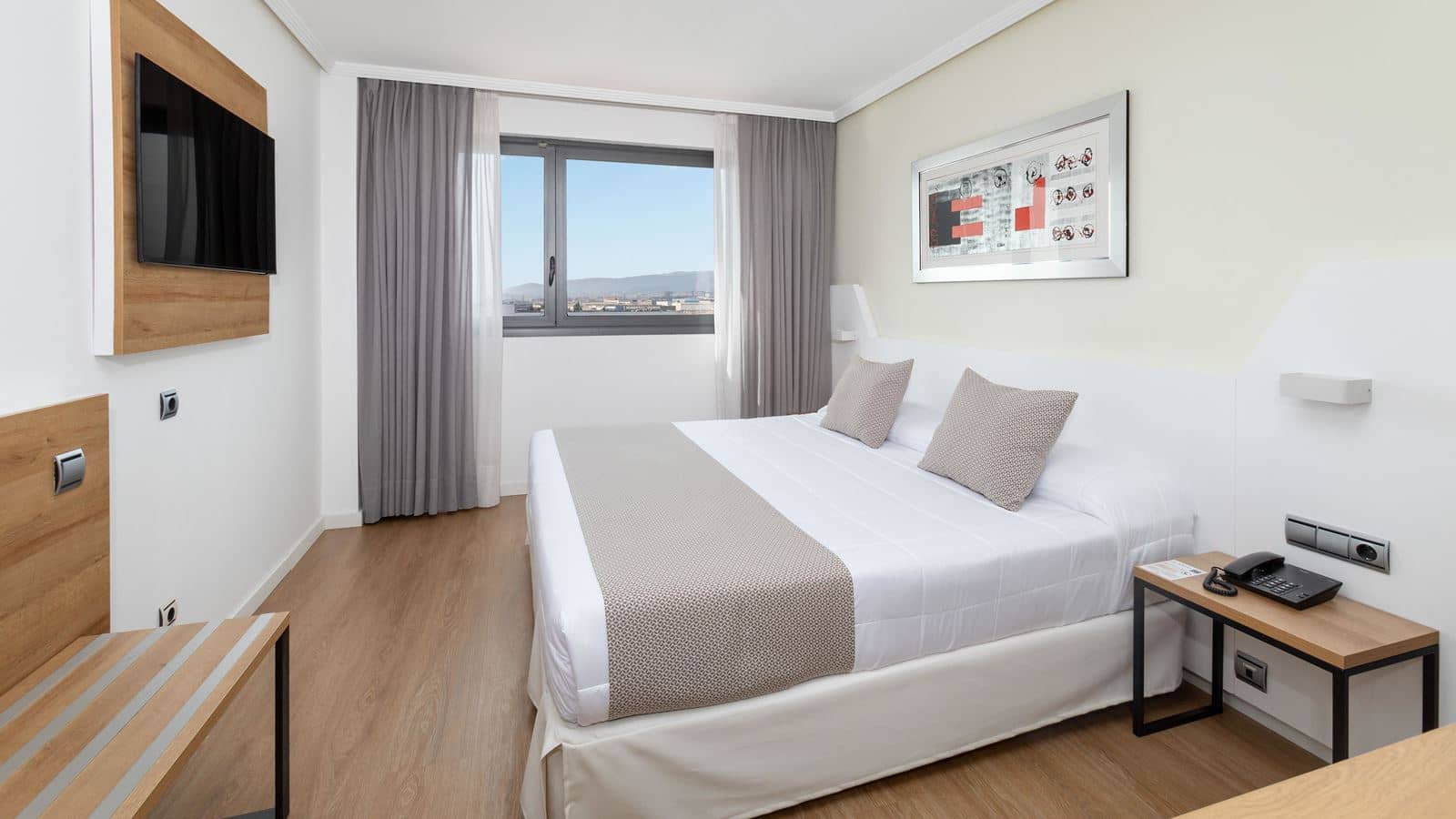rooms-urban-room