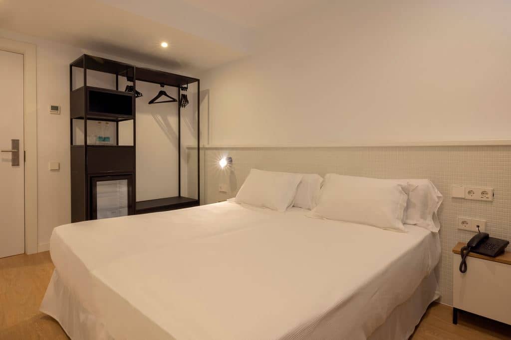 rooms-room-double-economy