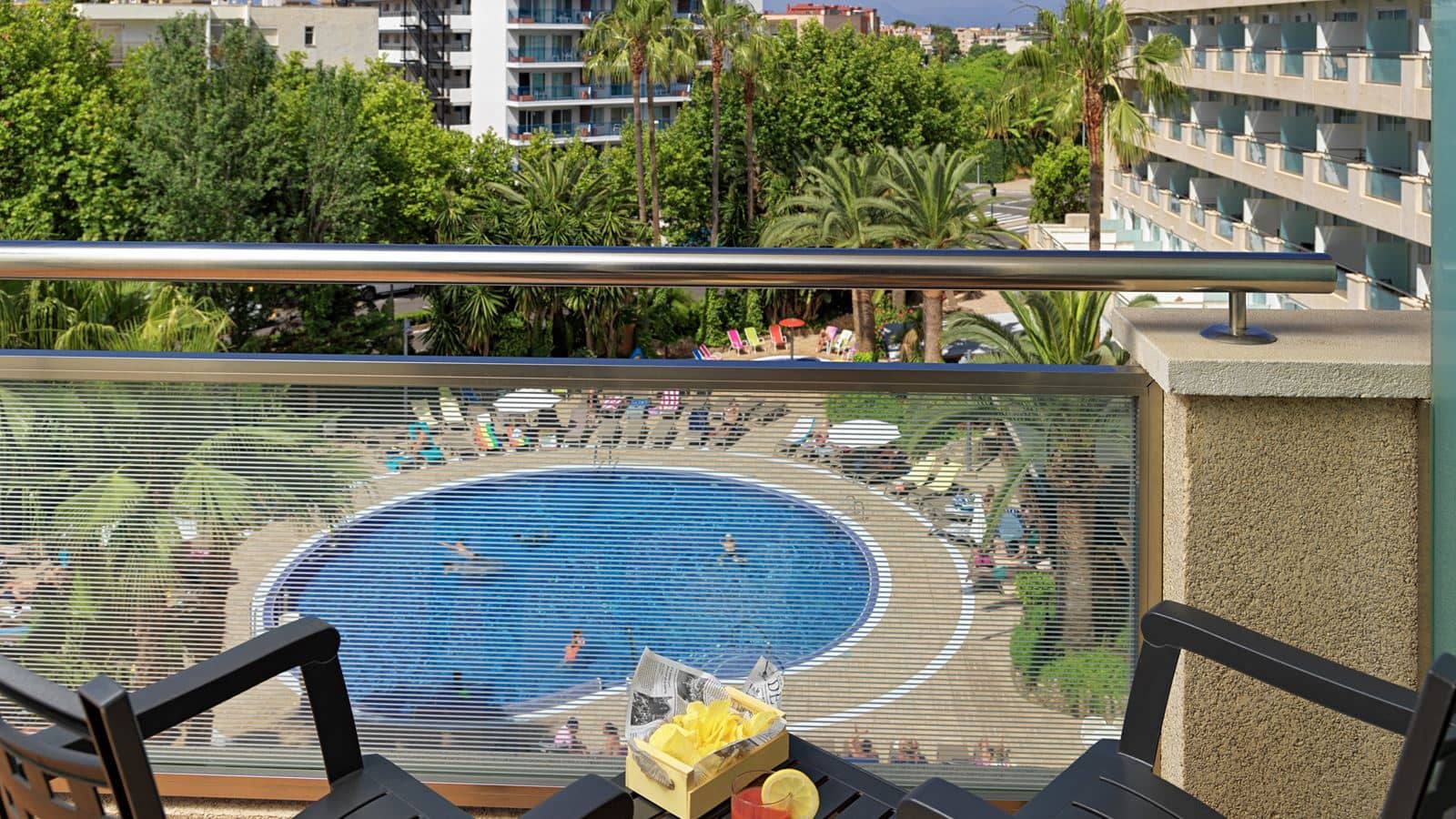 rooms-double-standard-room-poolview-balcony-or-terrace