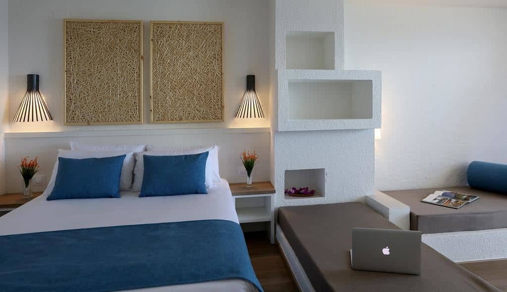 rooms-sea-view-room