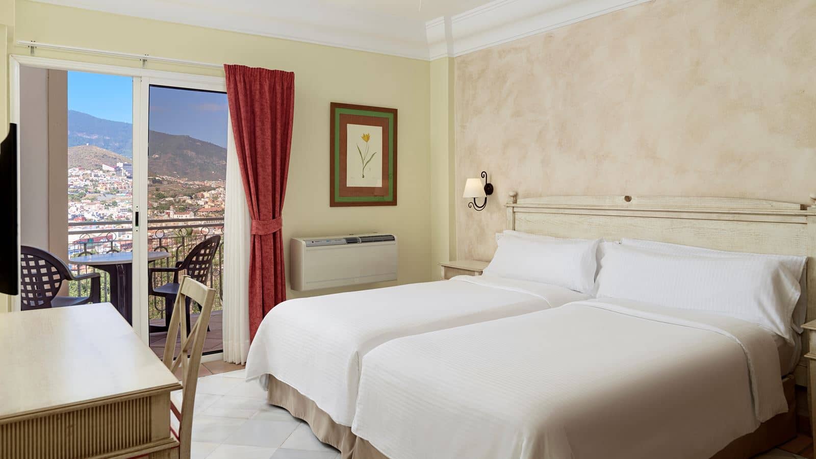 rooms-two-bedroom-suite-mountain-view