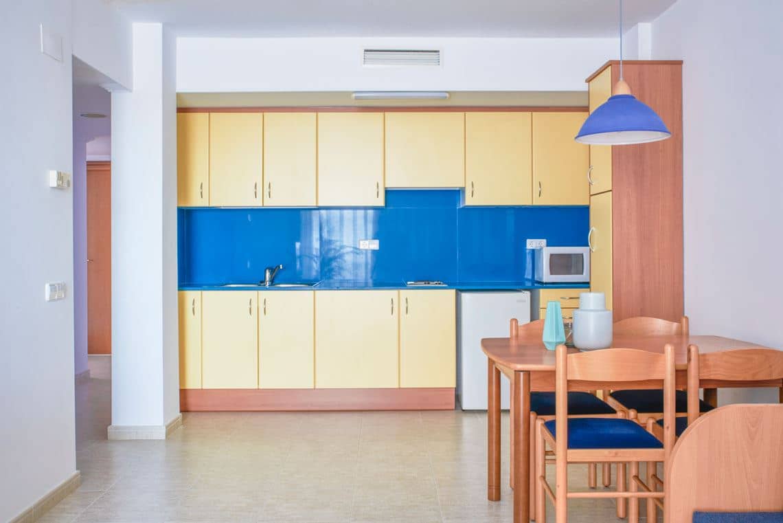 rooms-apartment-24-pax