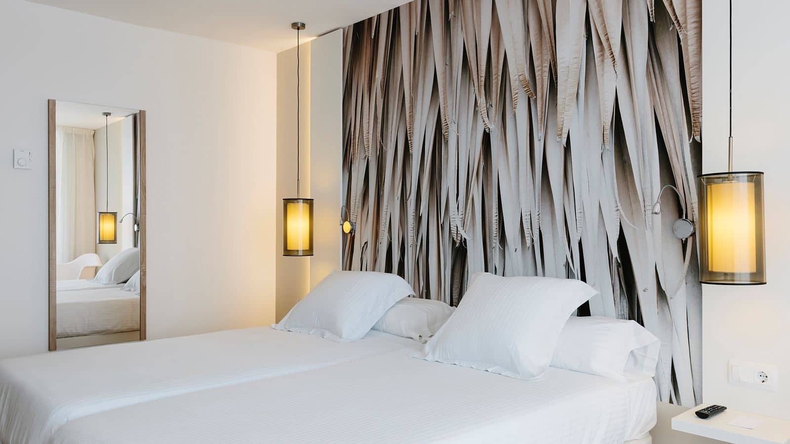 rooms-double-room-with-balcony-or-or-terrace
