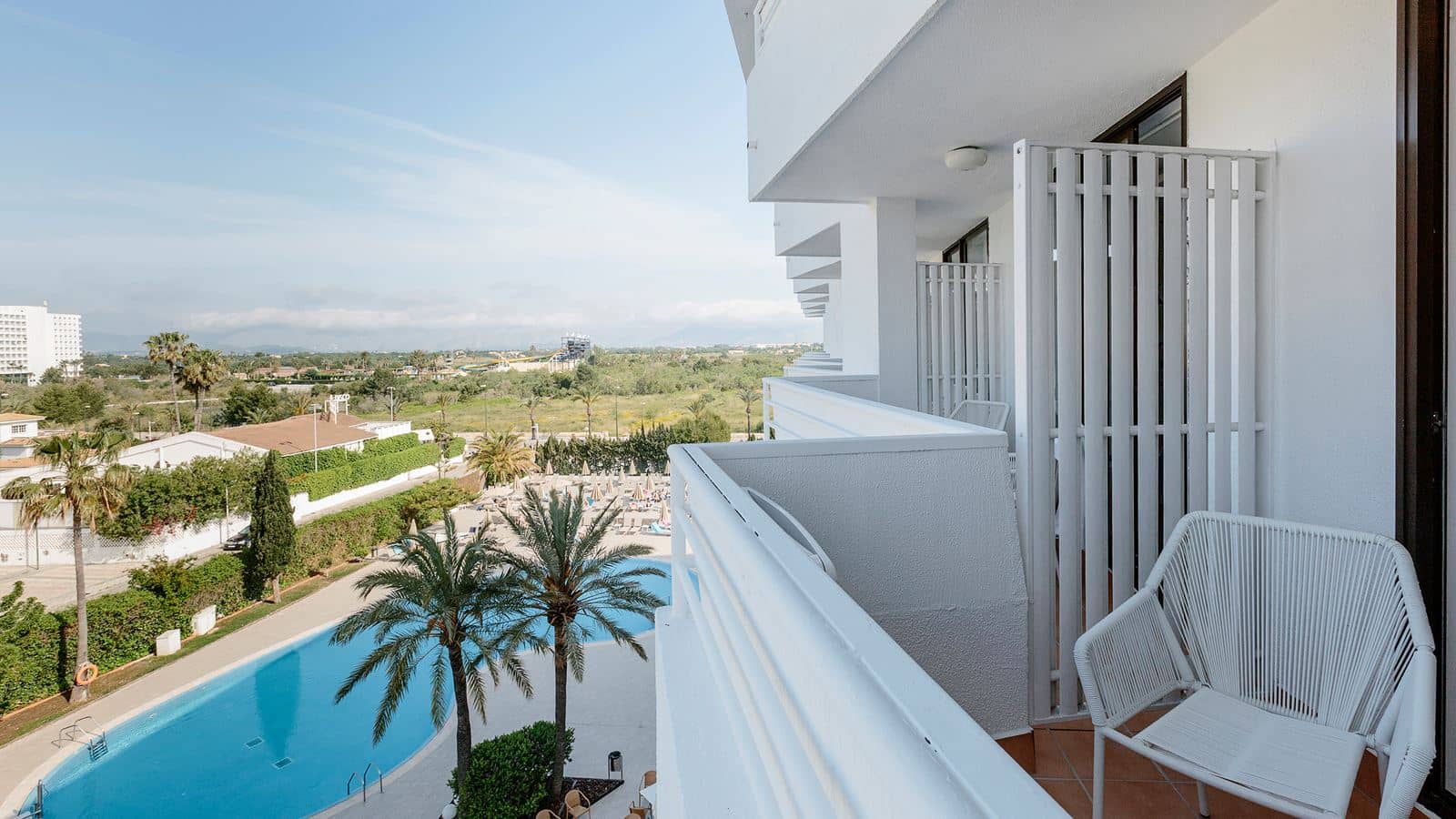 rooms-double-superior-room-pool-view-with-balcony-or-terrace