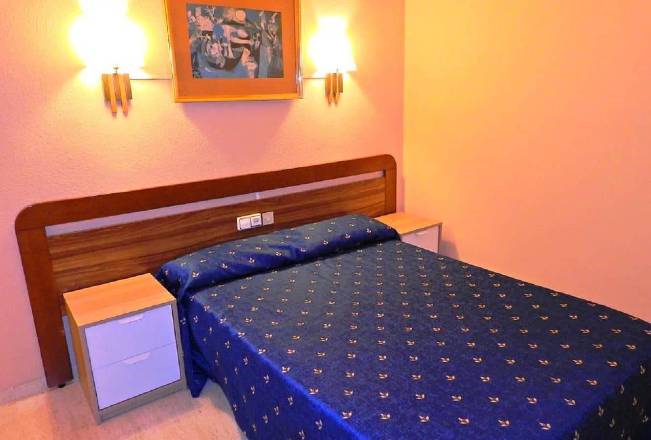 rooms-standard-room