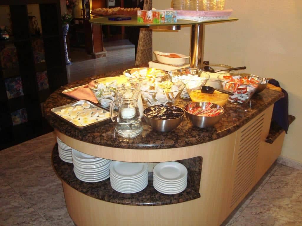 restaurants-restaurants