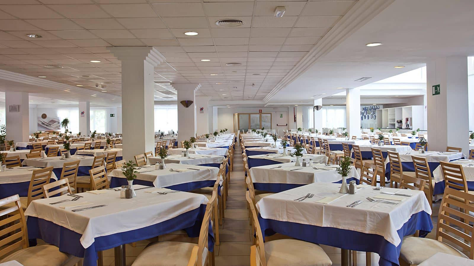 restaurants-main-restaurant