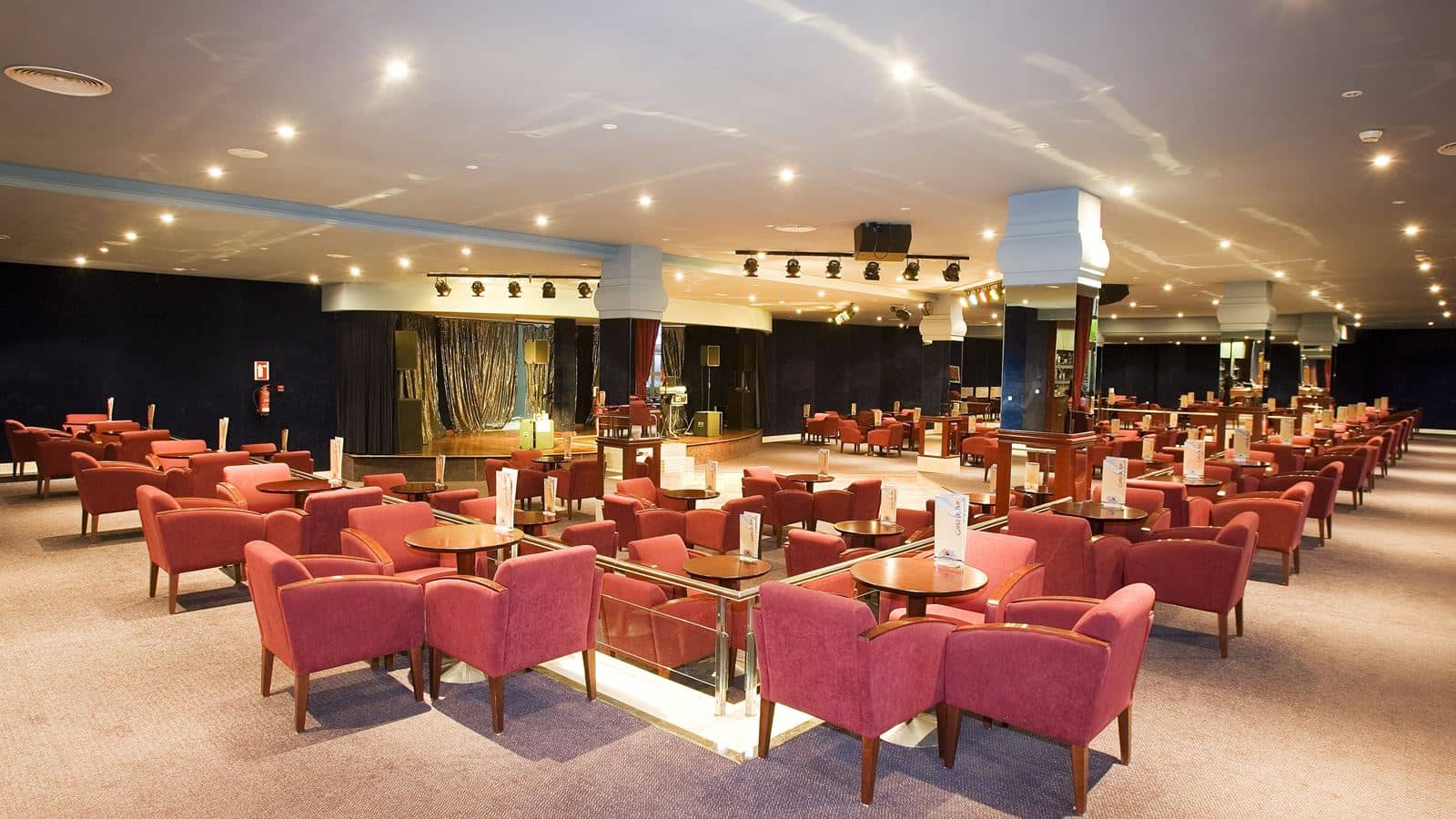 bars-bar-lobby