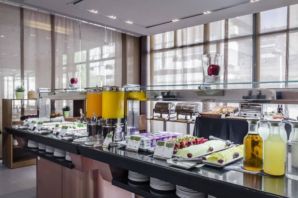 restaurants-restaurant