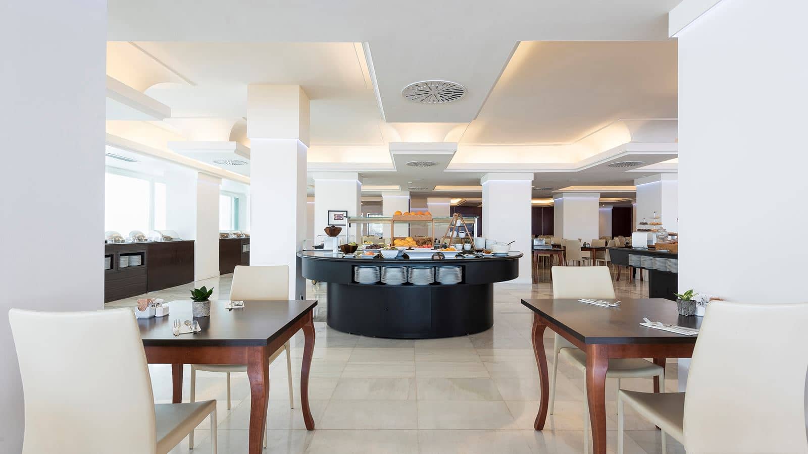 restaurants-main-restaurant