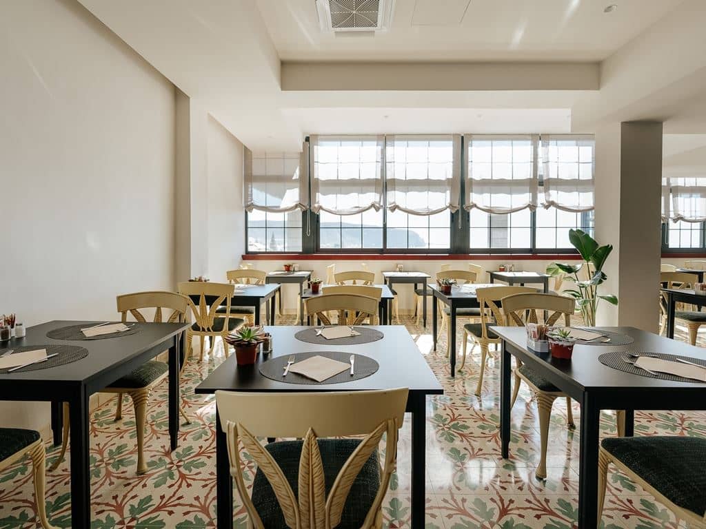 restaurants-maim-restaurant--el-mirador