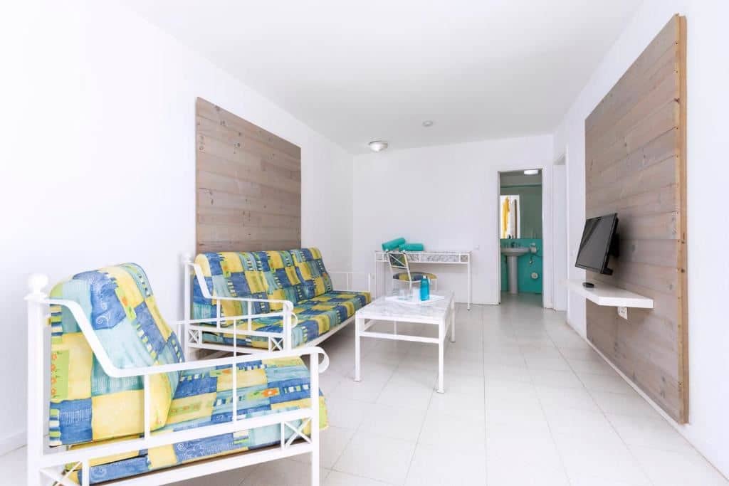rooms-one-bedroom-suite-terrace