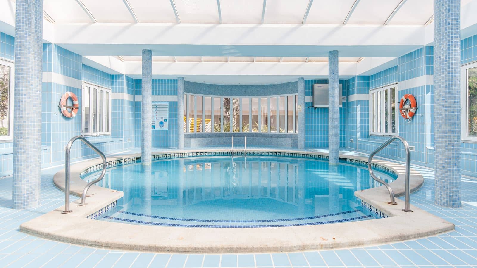 pools-indoor-pool