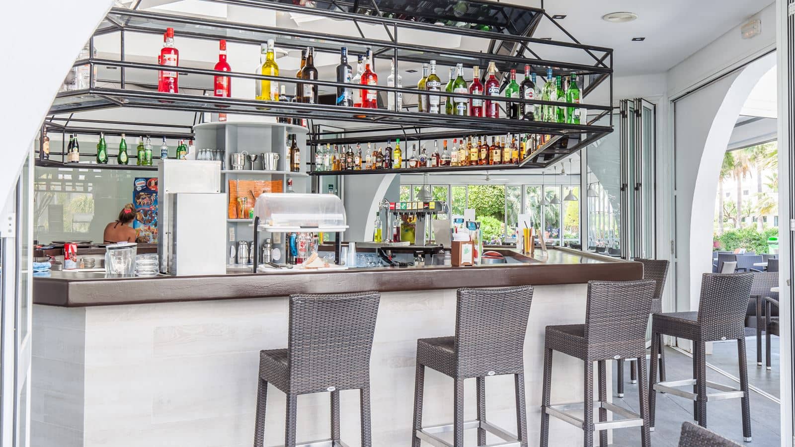 bars-bar