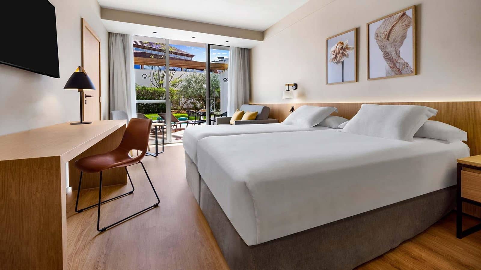 rooms-double-select-swim-up
