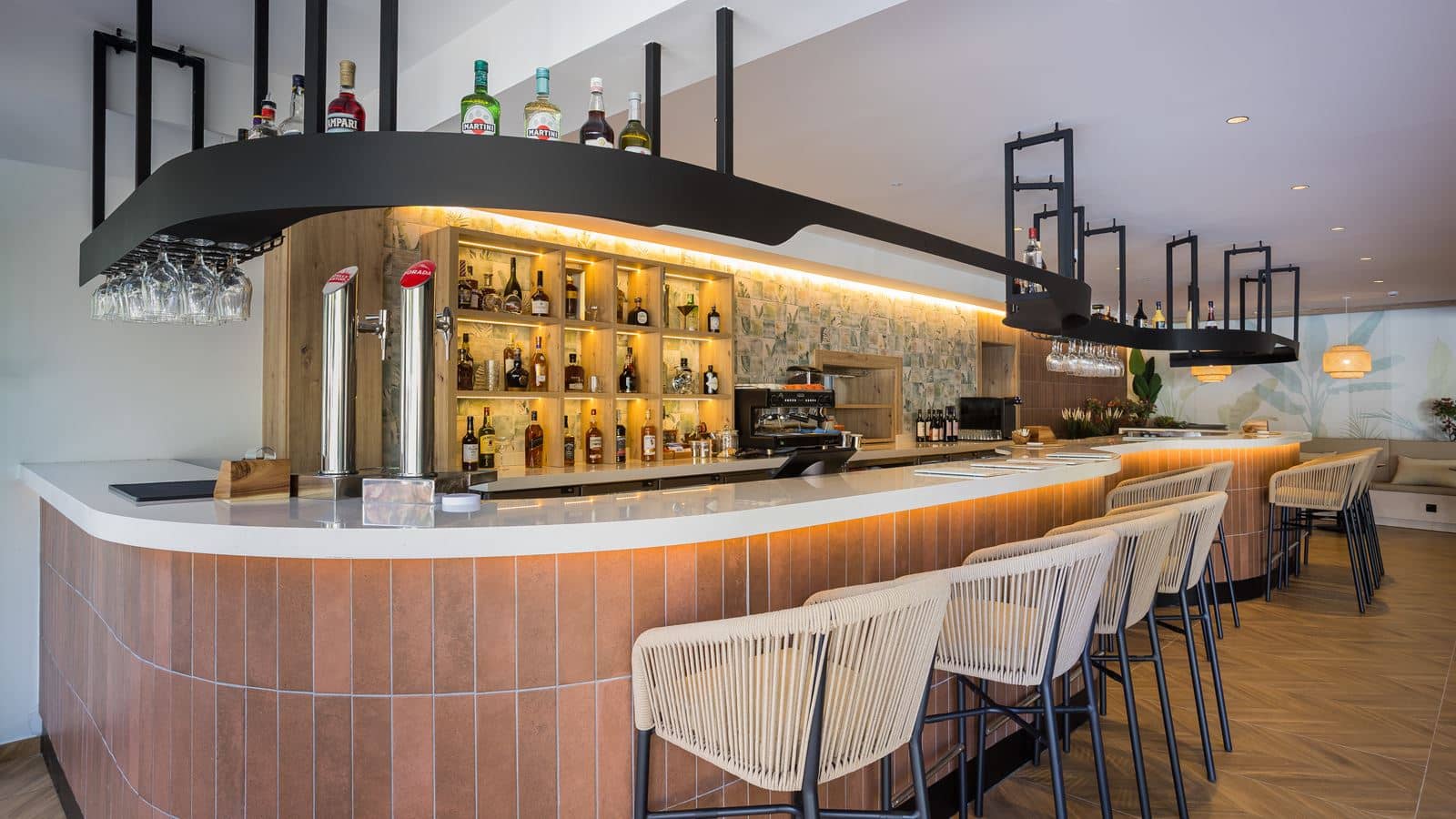 bars-pool-bar