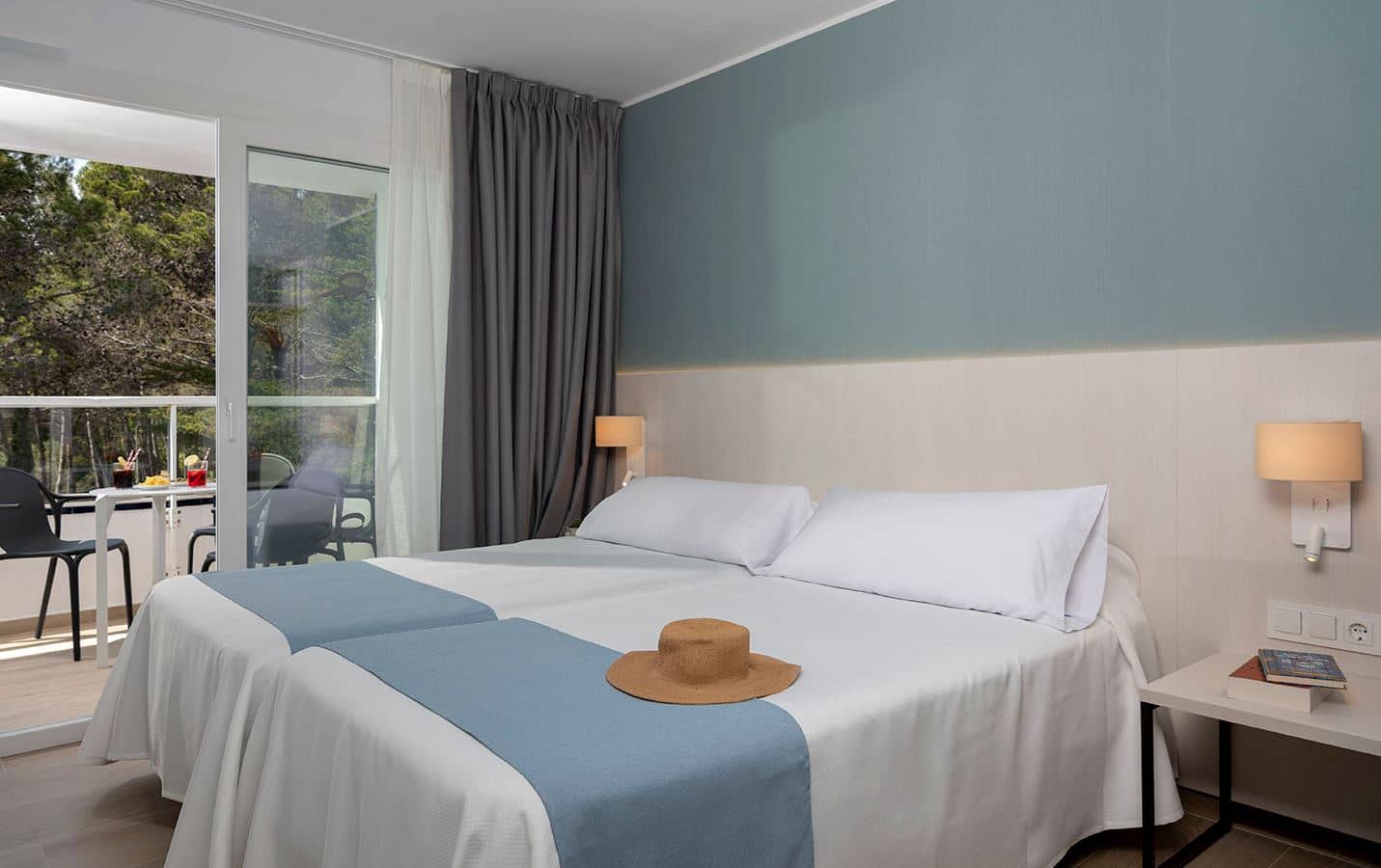 rooms-suite-2-bedrooms