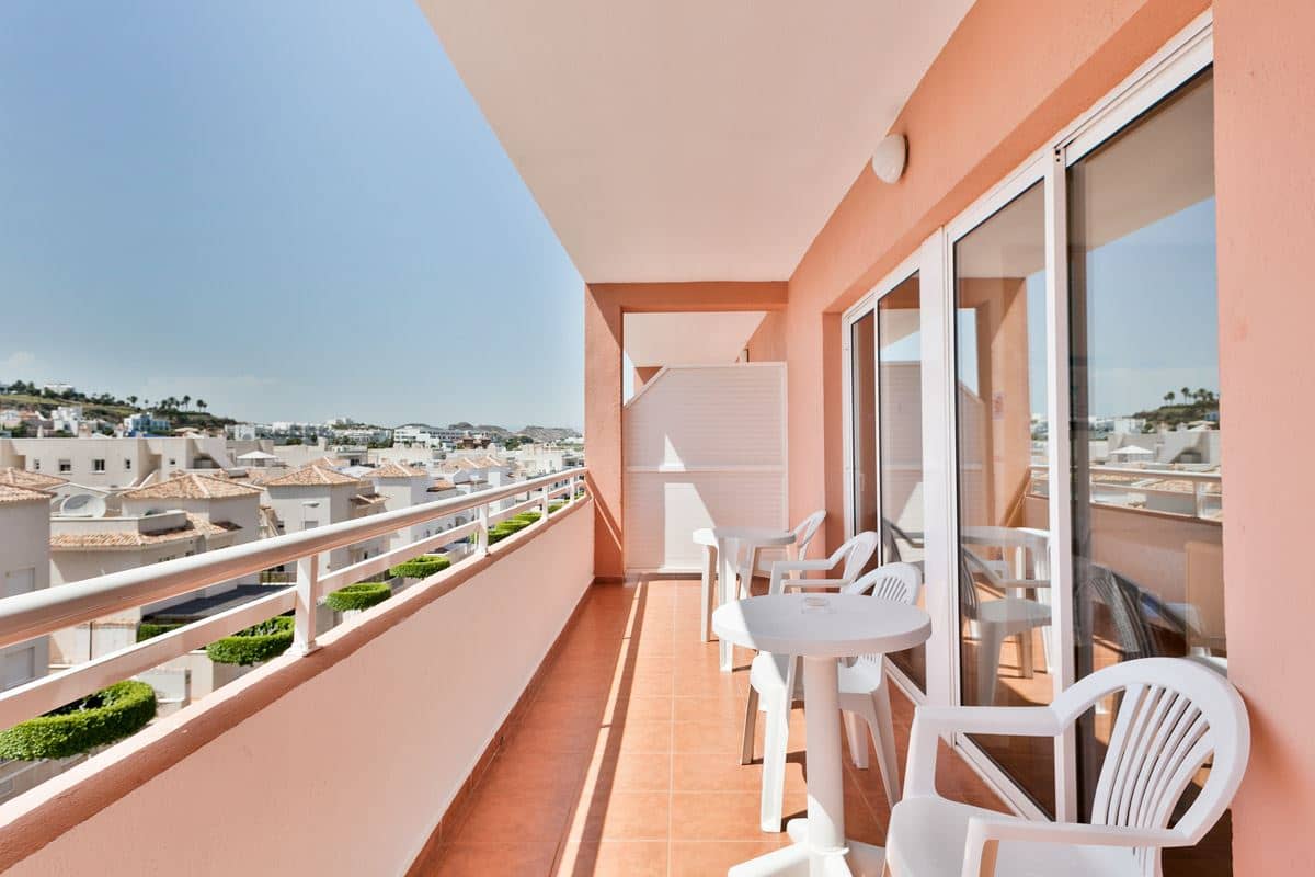 rooms-double-room-standard-wtih-terrace
