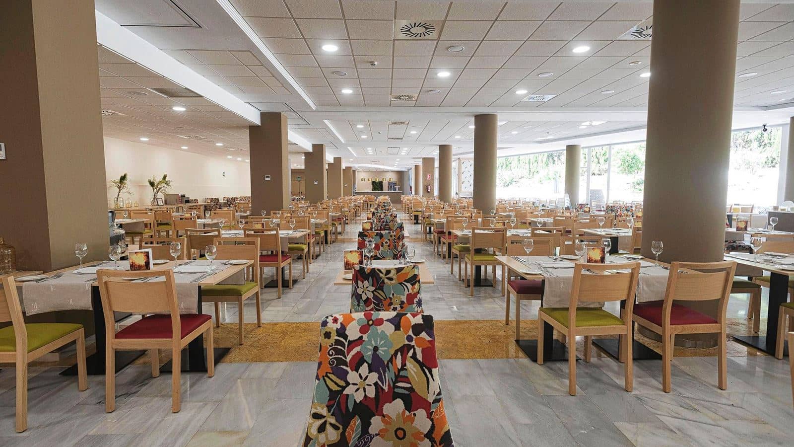 restaurants-main-restaurant