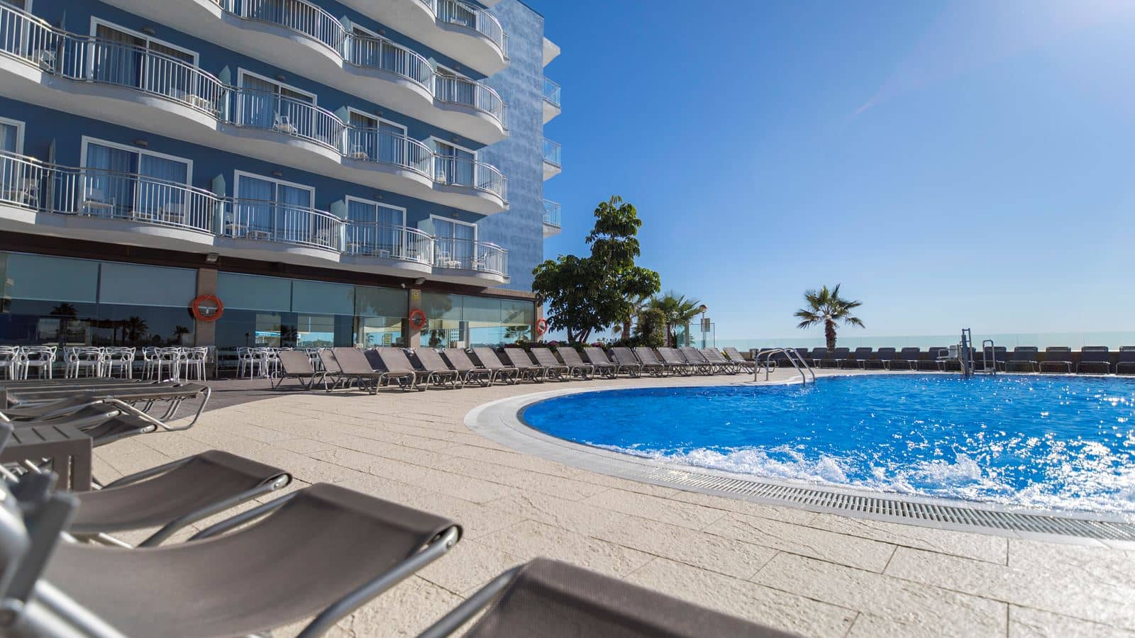 pools-outdoor-pool
