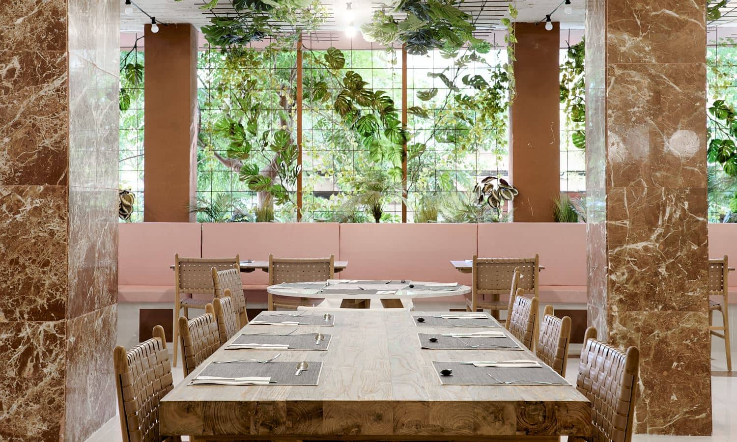 restaurants-restaurants