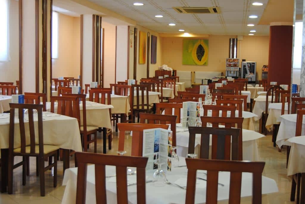 restaurants-restaurants