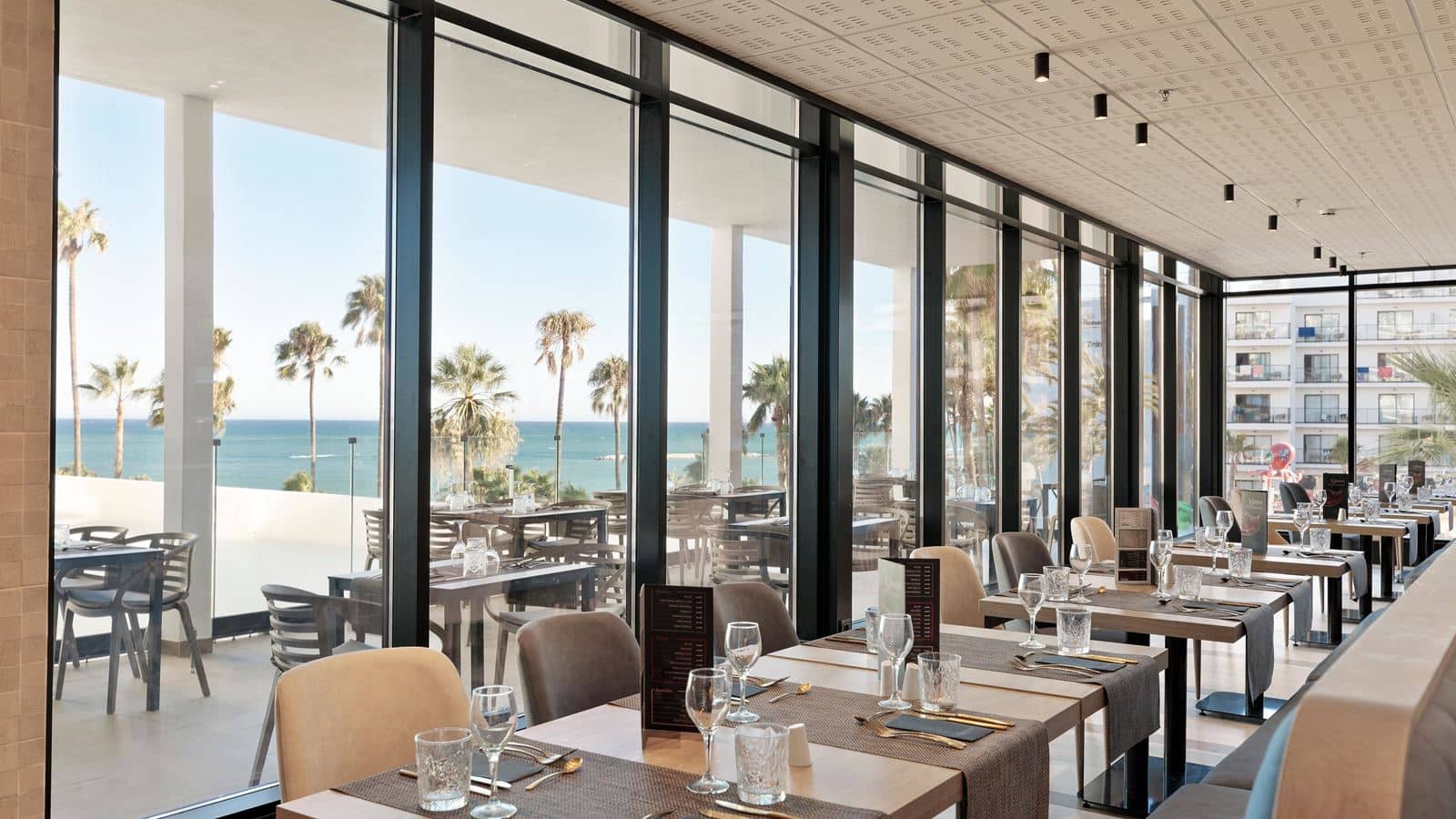 restaurants-main-restaurant
