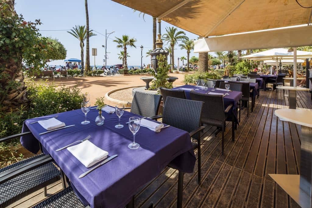 restaurants-restaurants
