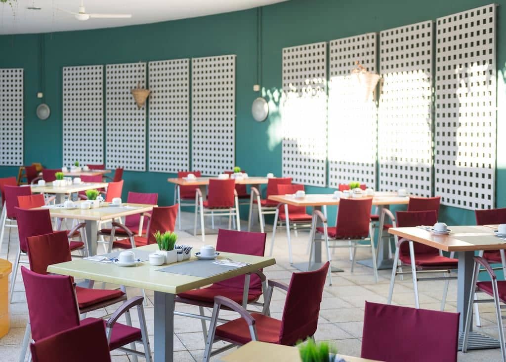restaurants-restaurants
