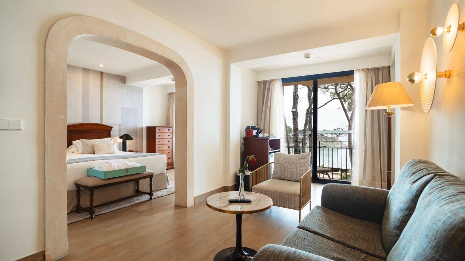 rooms-suite-sea-view-preffered-club