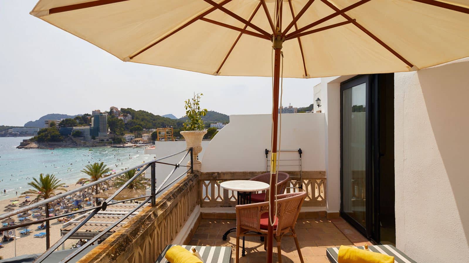 rooms-suite-sea-view-preffered-club