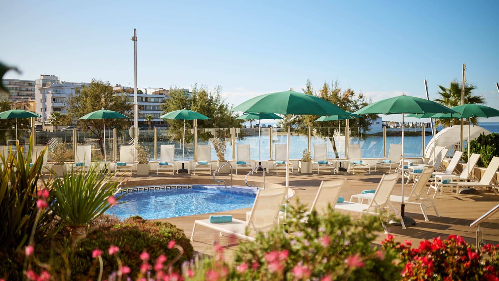 pools-outdoor-pool